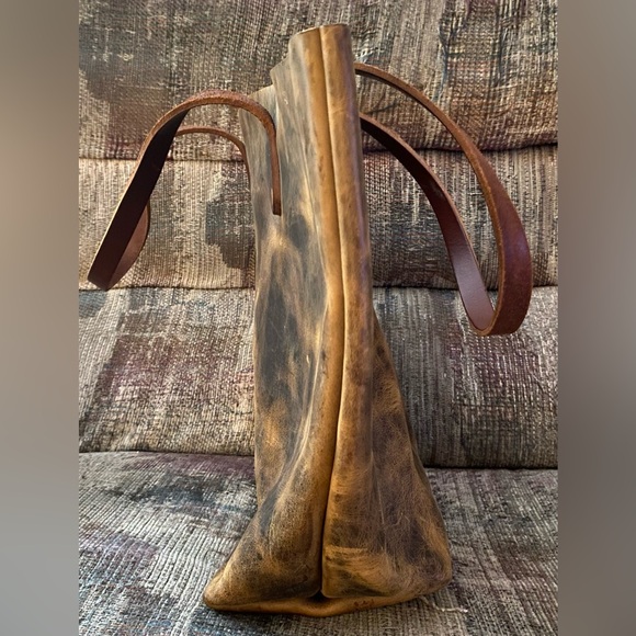 KMM& Co. Brown Leather Tote Bag. - Picture 4 of 14